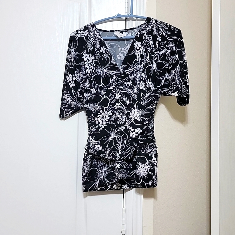 Black and white V neck shirt